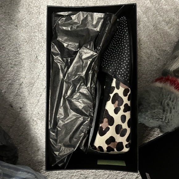 Harlow Rear/Sold Out animal hair/print leather flats Nicole Richie - Picture 1 of 4